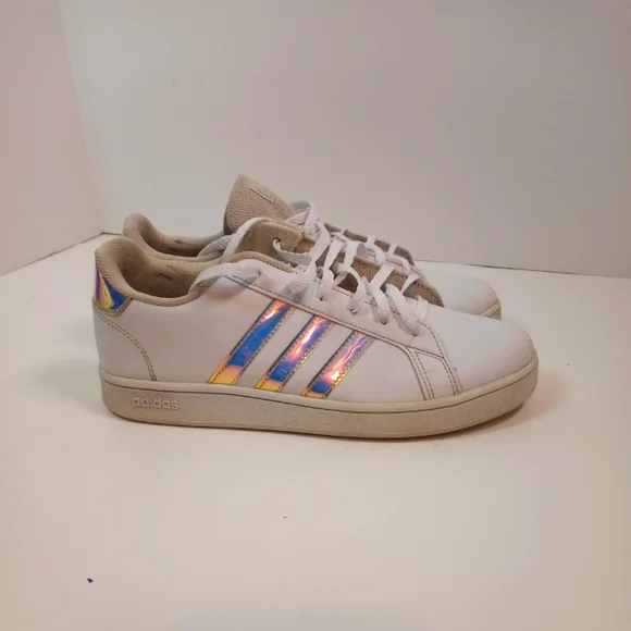 adidas gazelle silver green womens Adidas Women's Grand Court 2.0 – Jim Kidd Sports main image 1